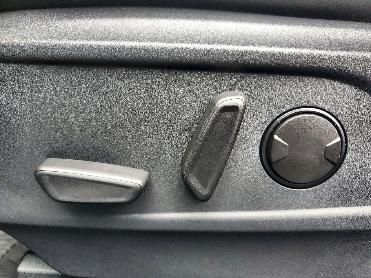 2022 Ford Mustang Mach-E GT Performance Edition AWD ELECTRIC, LEATHER HEATED SEATS, HEATED STEERING WHEEL, MOONROOF, SIRIUS XM, 360 BACK UP CAMERA! Photo