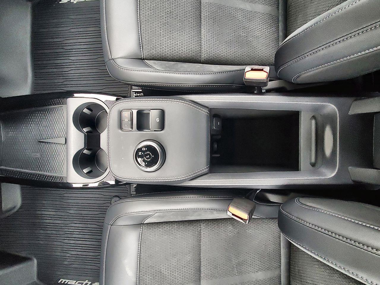 2022 Ford Mustang Mach-E GT Performance Edition AWD ELECTRIC, LEATHER HEATED SEATS, HEATED STEERING WHEEL, MOONROOF, SIRIUS XM, 360 BACK UP CAMERA! Photo