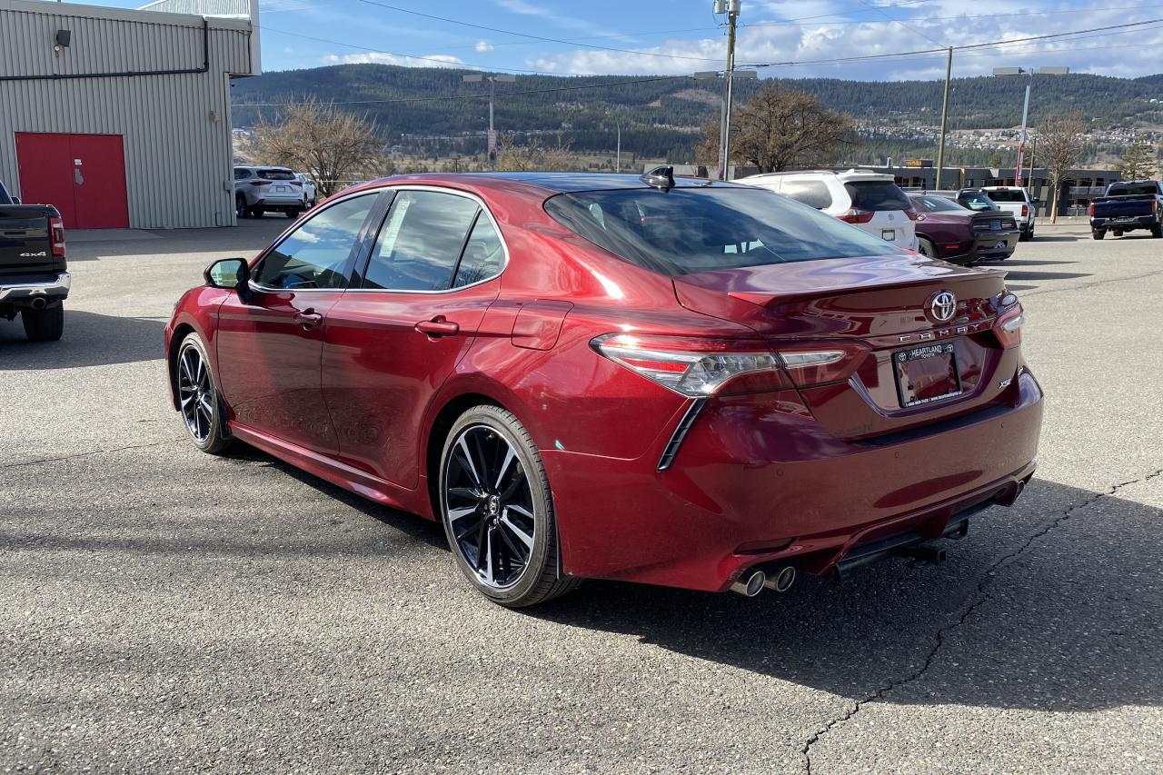 2018 Toyota Camry XSE Photo