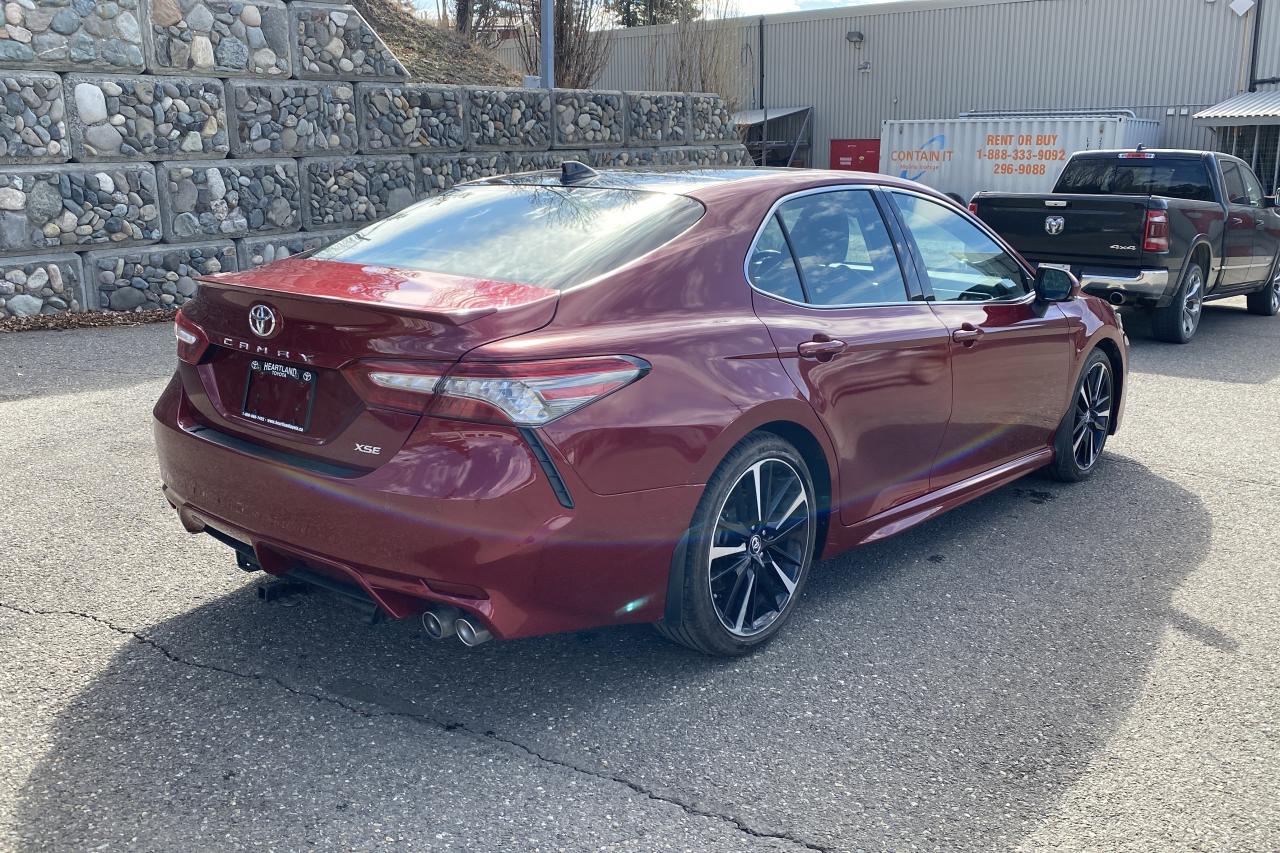 2018 Toyota Camry XSE Photo