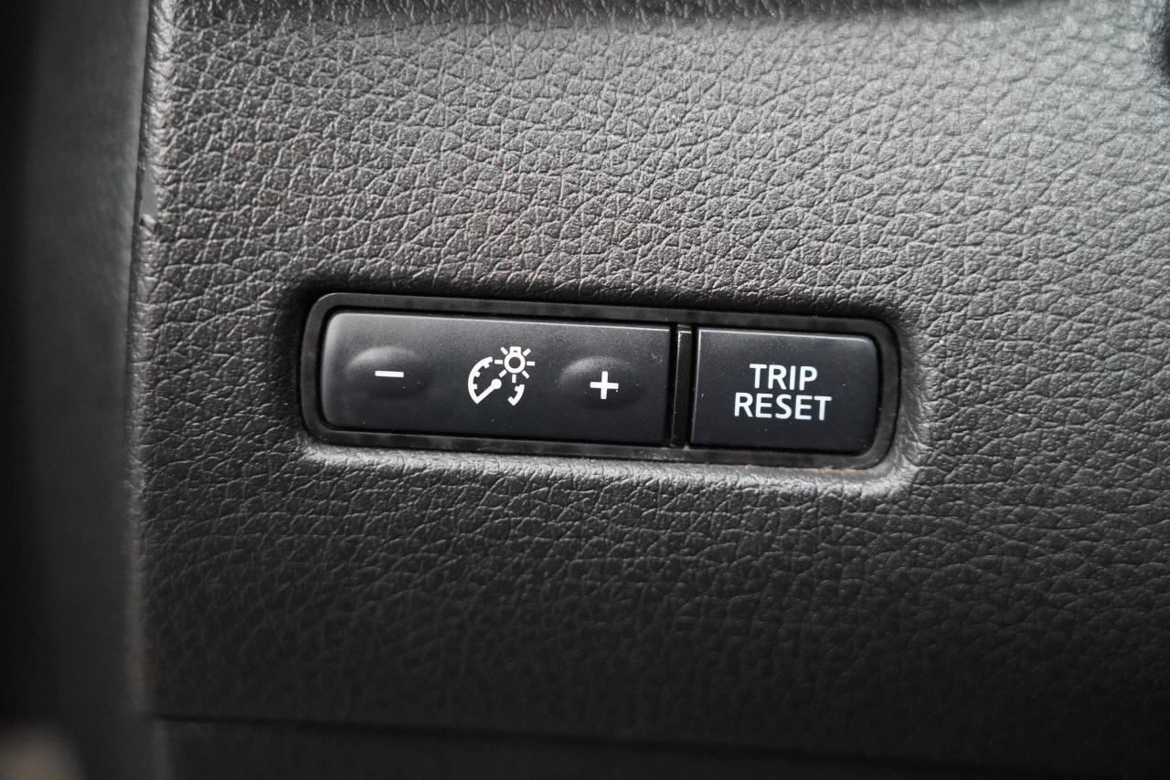 2020 Nissan Rogue SV | AWD | BSM | ACC | Heated Seats | CarPlay