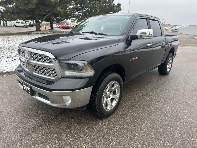 2015 RAM 1500 4WD Crew Cab 140.5" Laramie