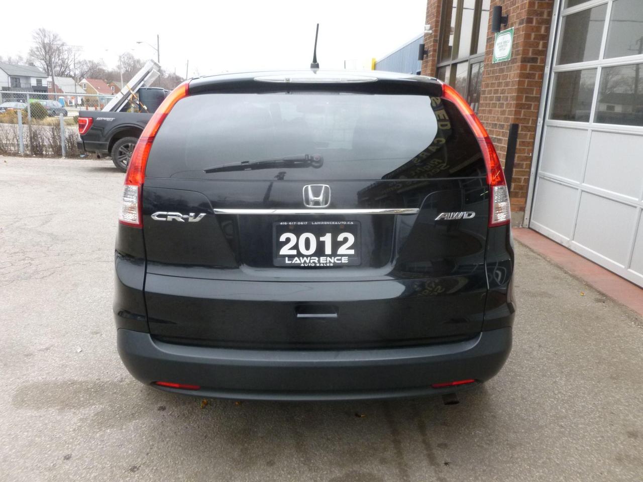 2012 Honda CR-V  - Photo #4