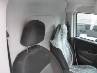 2022 RAM ProMaster Cargo Van - Photo #9