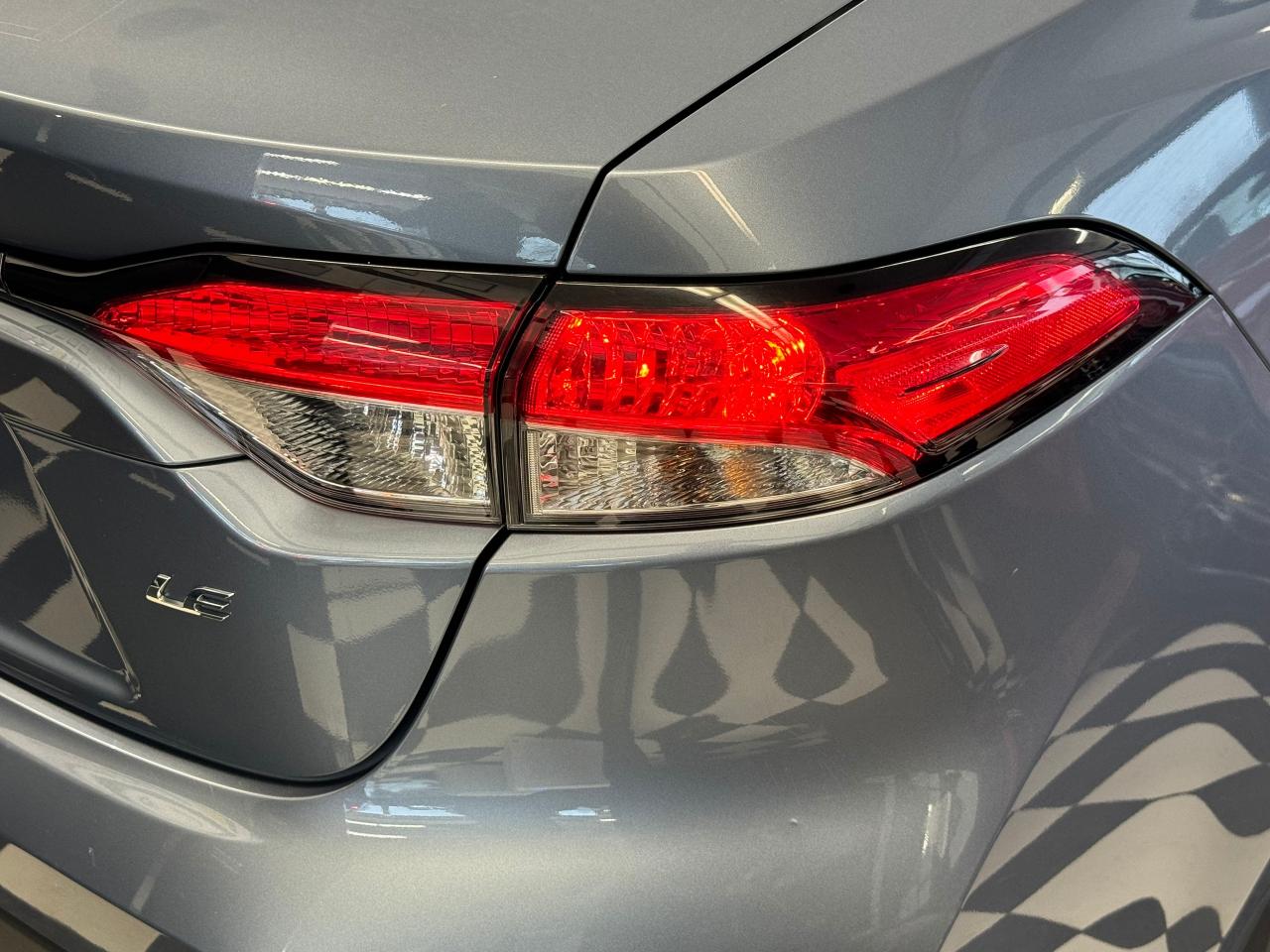 2020 Toyota Corolla LE+Adaptive Cruise+Heated Seats+CLEAN CARFAX Photo103