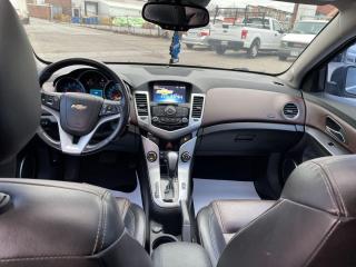 2016 Chevrolet Cruze LT MODEL, LEATHER SEATS, SUNROOF, HEATED SEATS, RE - Photo #9