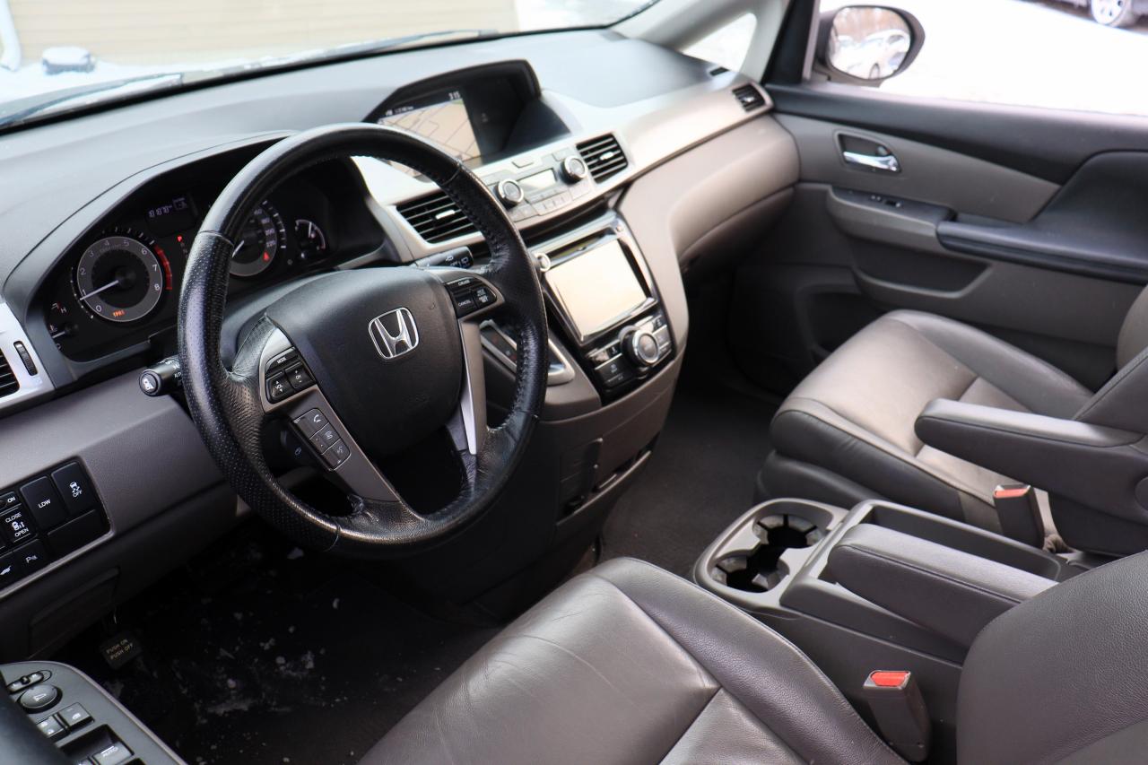 2016 Honda Odyssey EX-L | Leather | Roof | Nav | Cam | Pwr Doors ++ Photo25