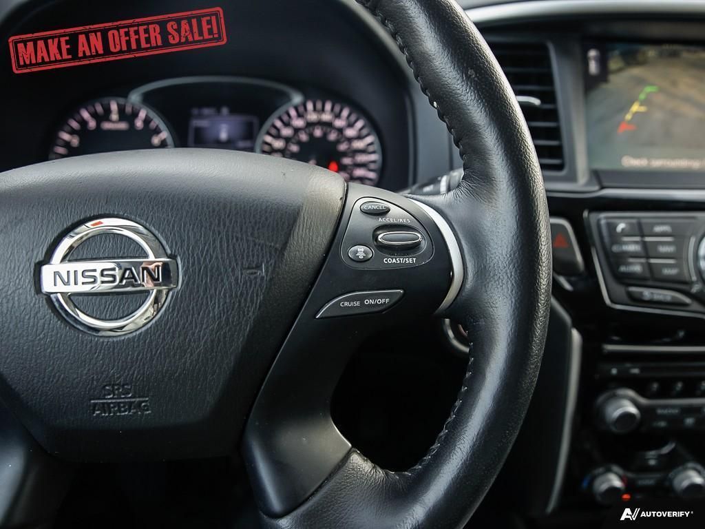 2020 Nissan Pathfinder SV Tech