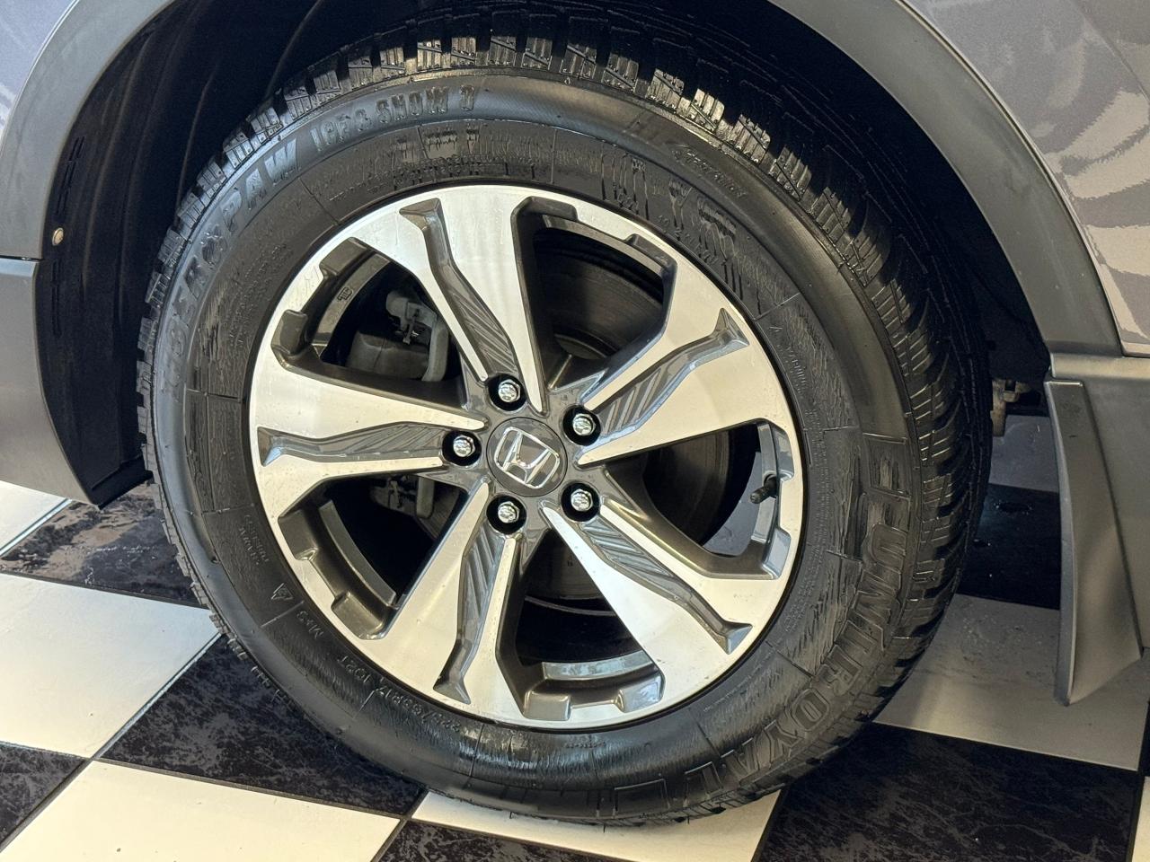 2019 Honda CR-V LX+Camera+ApplePlay+Remote Start+CLEAN CARFAX Photo105