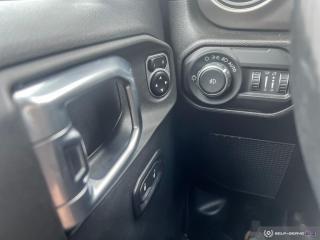 2018 Jeep Wrangler SPORT 4X4 / AUTO / AC / POWER GROUP / - Photo #13