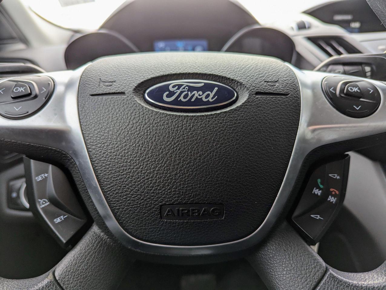 2014 Ford Escape SE Turbo, Front Wheel Drive - Photo #18