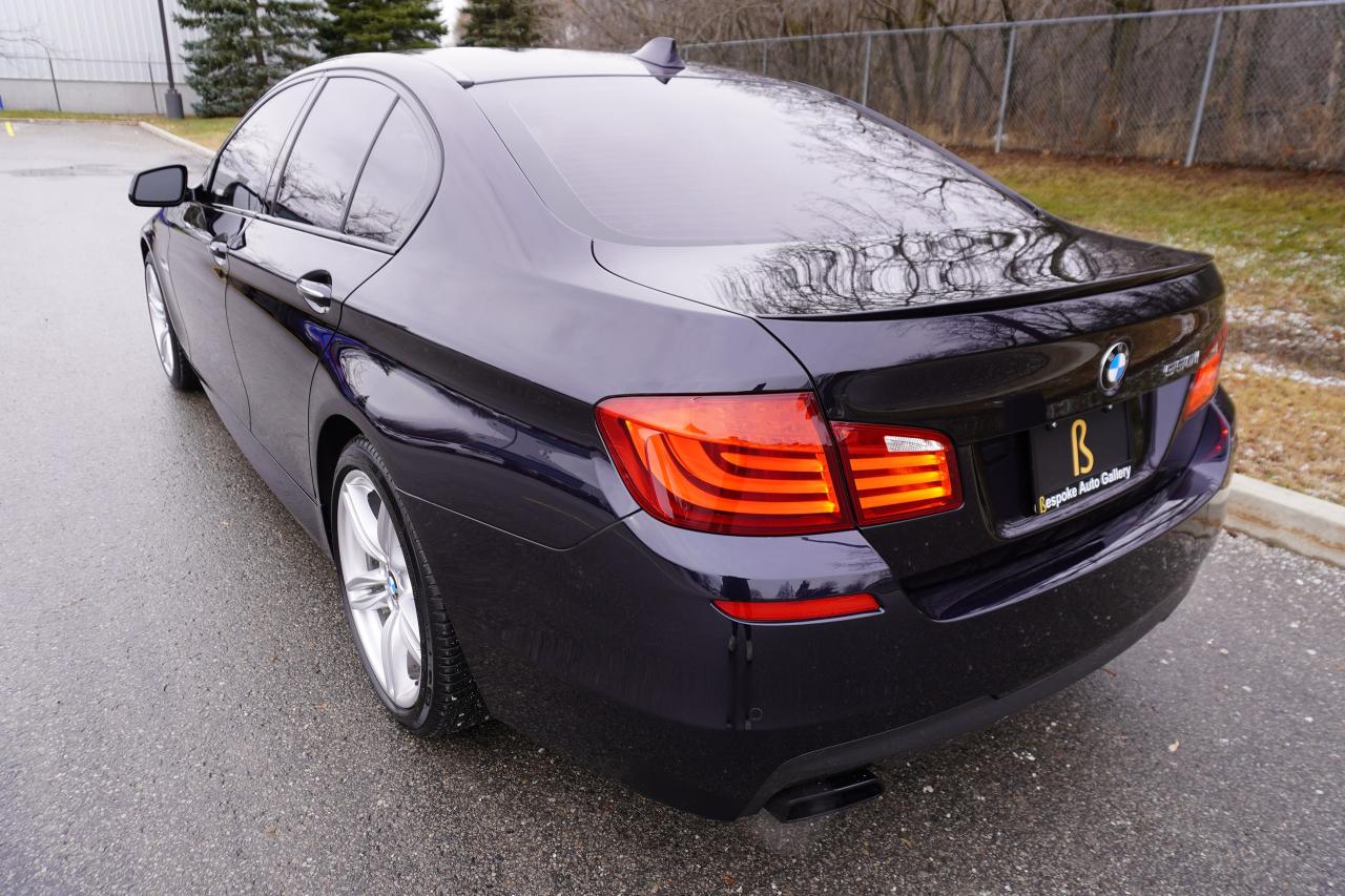 2011 BMW 5 Series RARE 6SPD MANUAL / NO ACCIDENTS / HUD / STUNNING Photo2