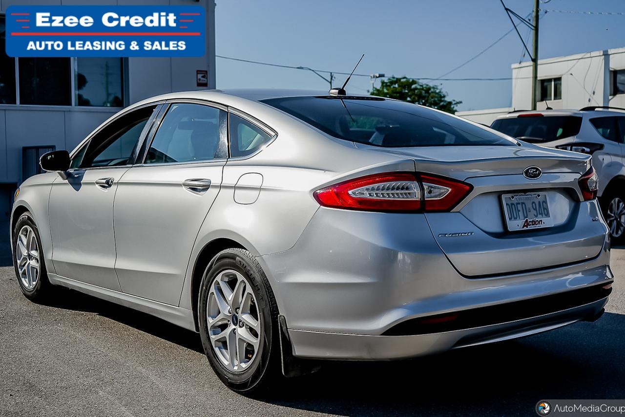 2016 Ford Fusion SE Photo7