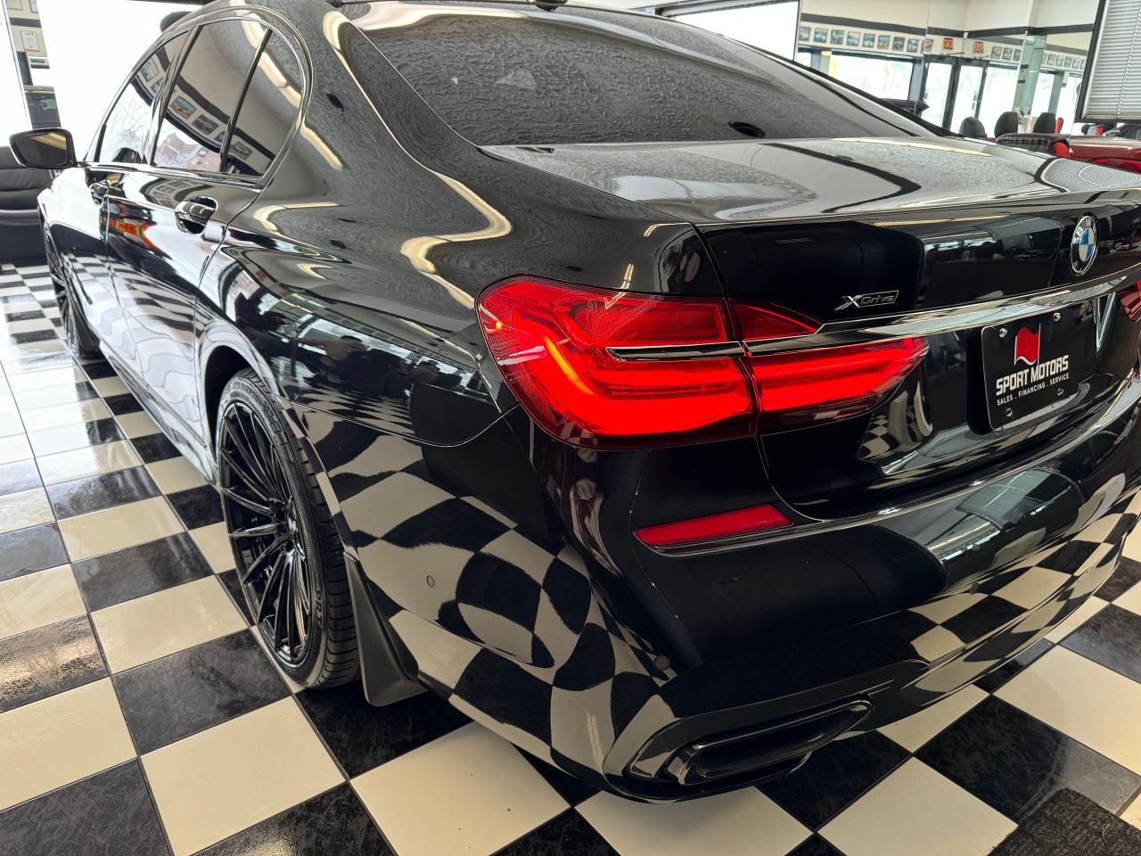 2017 BMW 7 Series 750i+Adaptive Cruise+Night Vision+CLEAN CARFAX Photo58
