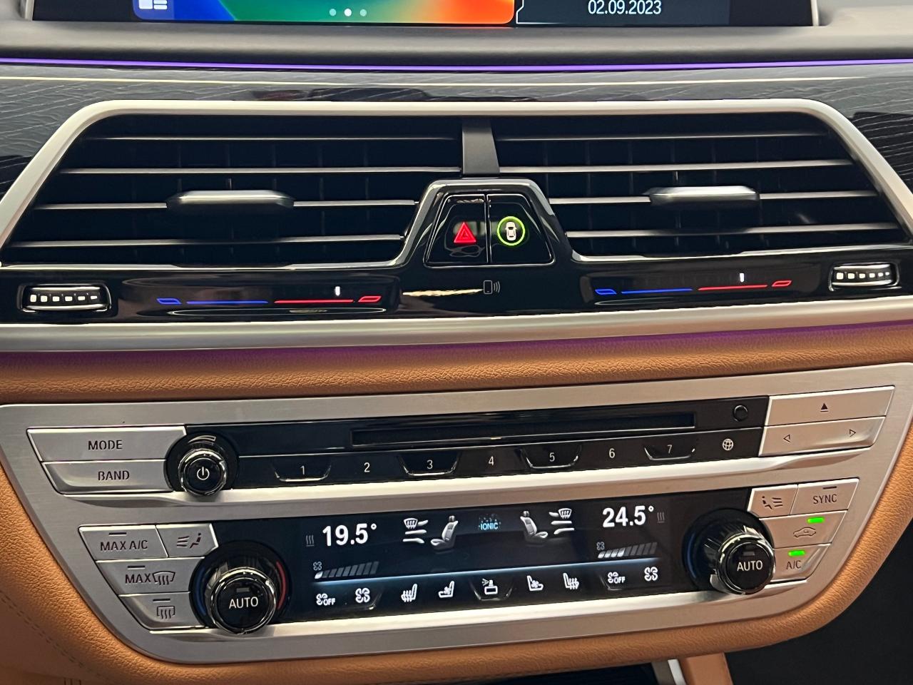 2017 BMW 7 Series 750i+Adaptive Cruise+Night Vision+CLEAN CARFAX - Photo #56
