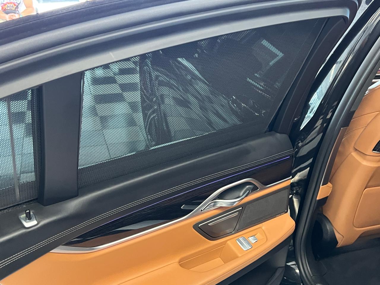 2017 BMW 7 Series 750i+Adaptive Cruise+Night Vision+CLEAN CARFAX - Photo #32