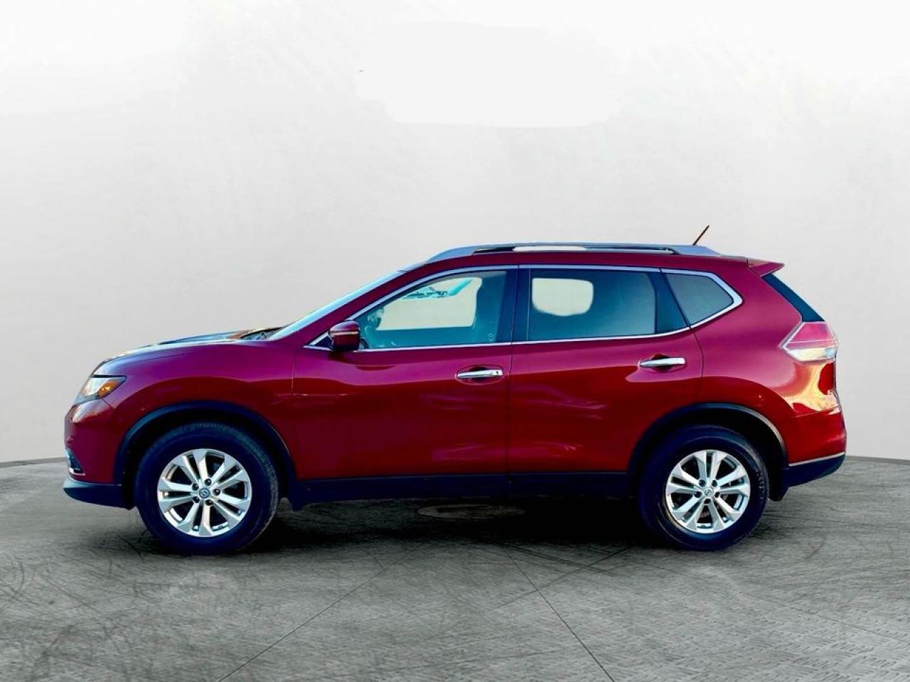 2015 Nissan Rogue AWD 4dr SV Photo2
