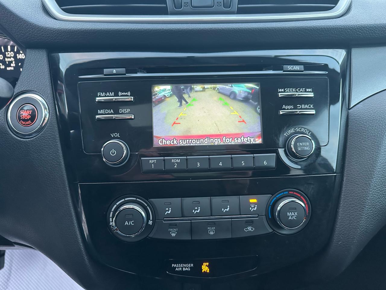 2015 Nissan Rogue AWD 4dr SV - Photo #16