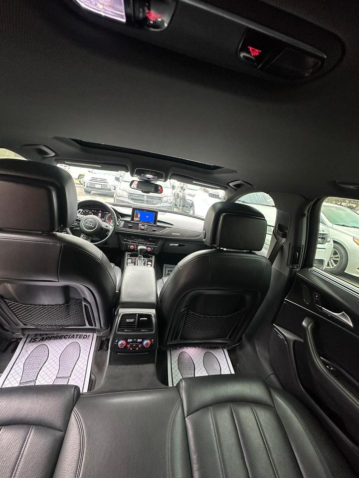 2017 Audi Q3 quattro 4dr 2.0T Technik Photo