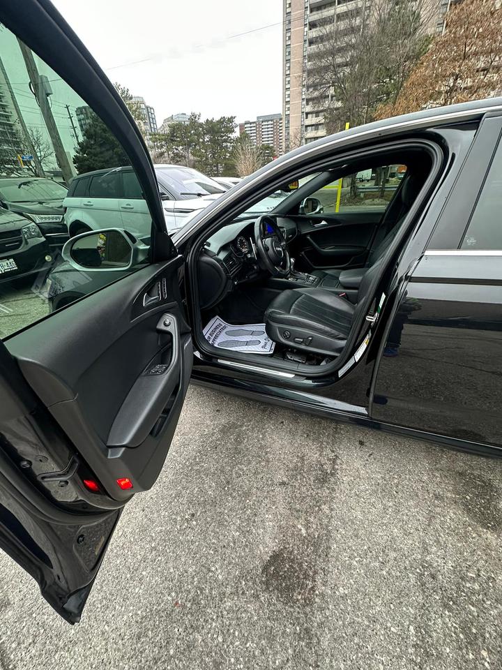 2017 Audi Q3 quattro 4dr 2.0T Technik Photo