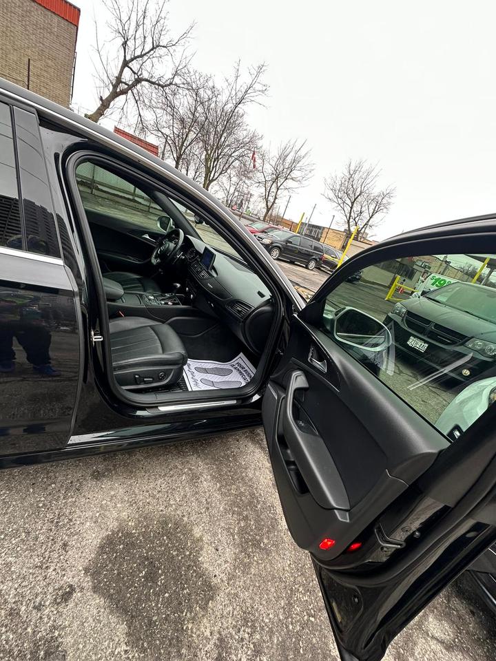 2017 Audi Q3 quattro 4dr 2.0T Technik Photo