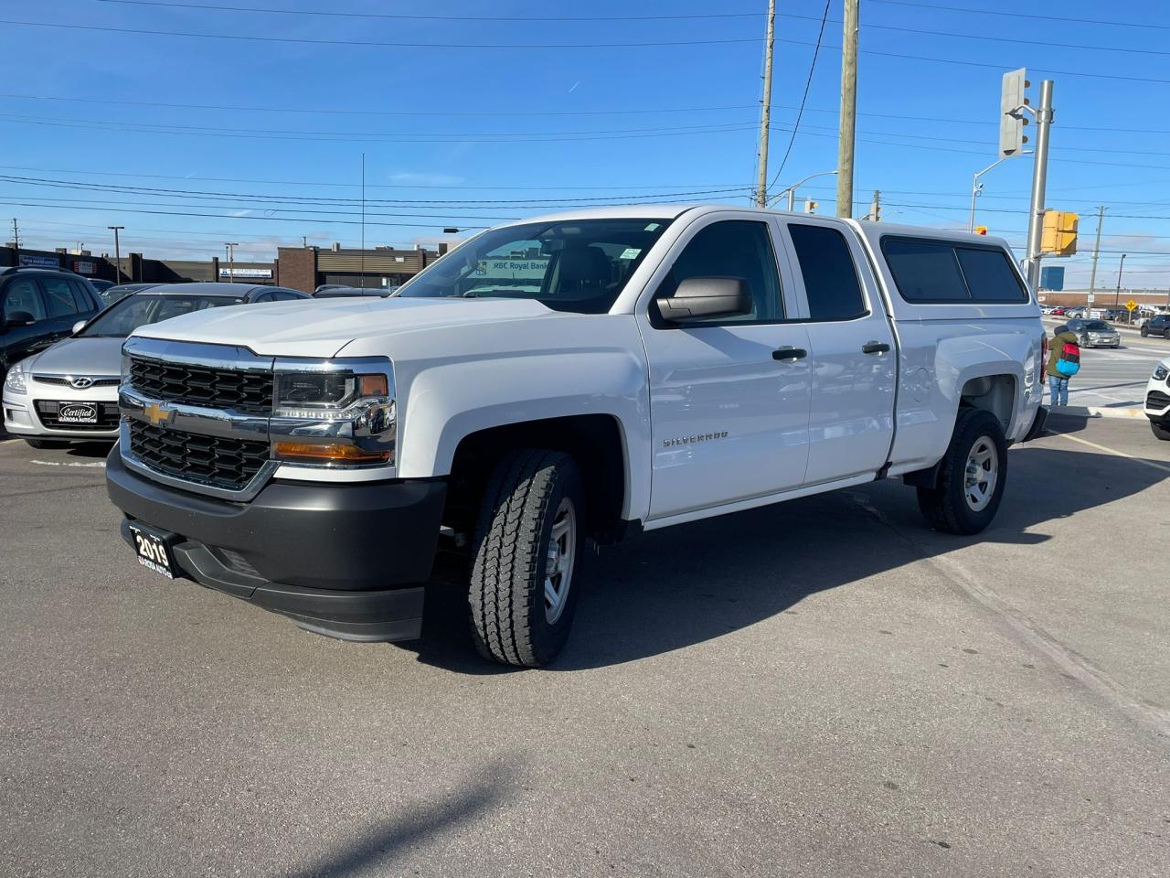 2019 Chevrolet Silverado 1500 AUTO Double Cab NO ACCIDNT SAFETY INCLUDED B-TOOTH Photo2