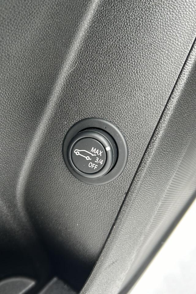 2023 Chevrolet Equinox RS - Photo #18