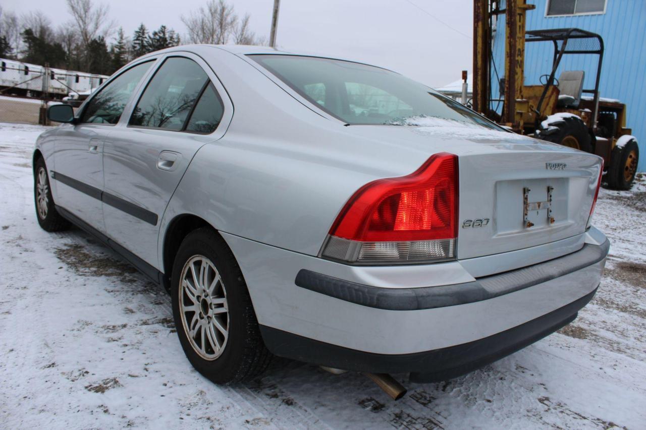 2004 Volvo S60  Photo3