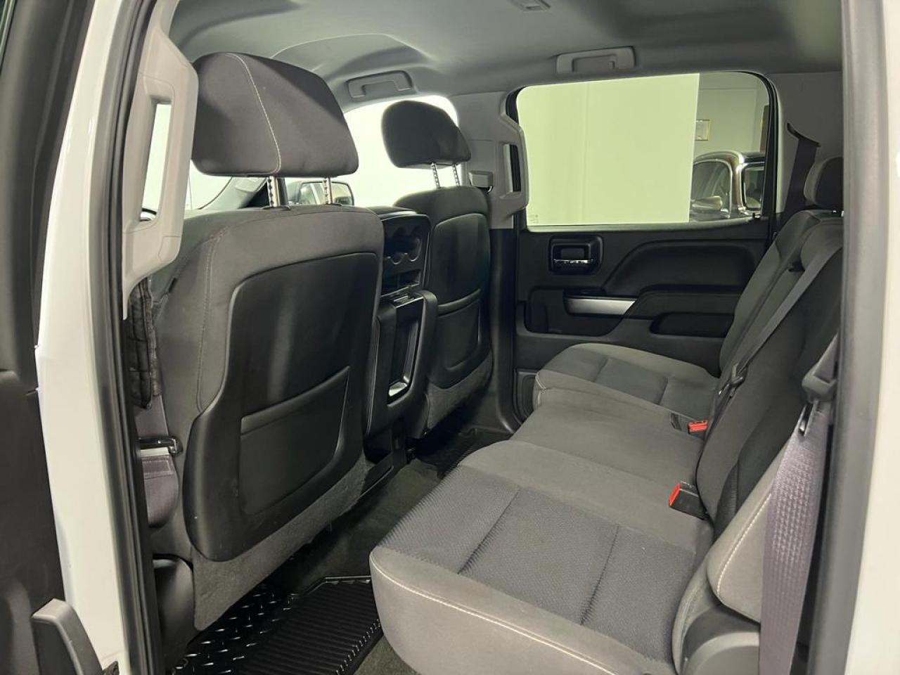2014 Chevrolet Silverado 1500 4WD Crew Cab Std Box LOW KM NO ACCIDENT SAFFTY CER - Photo #13