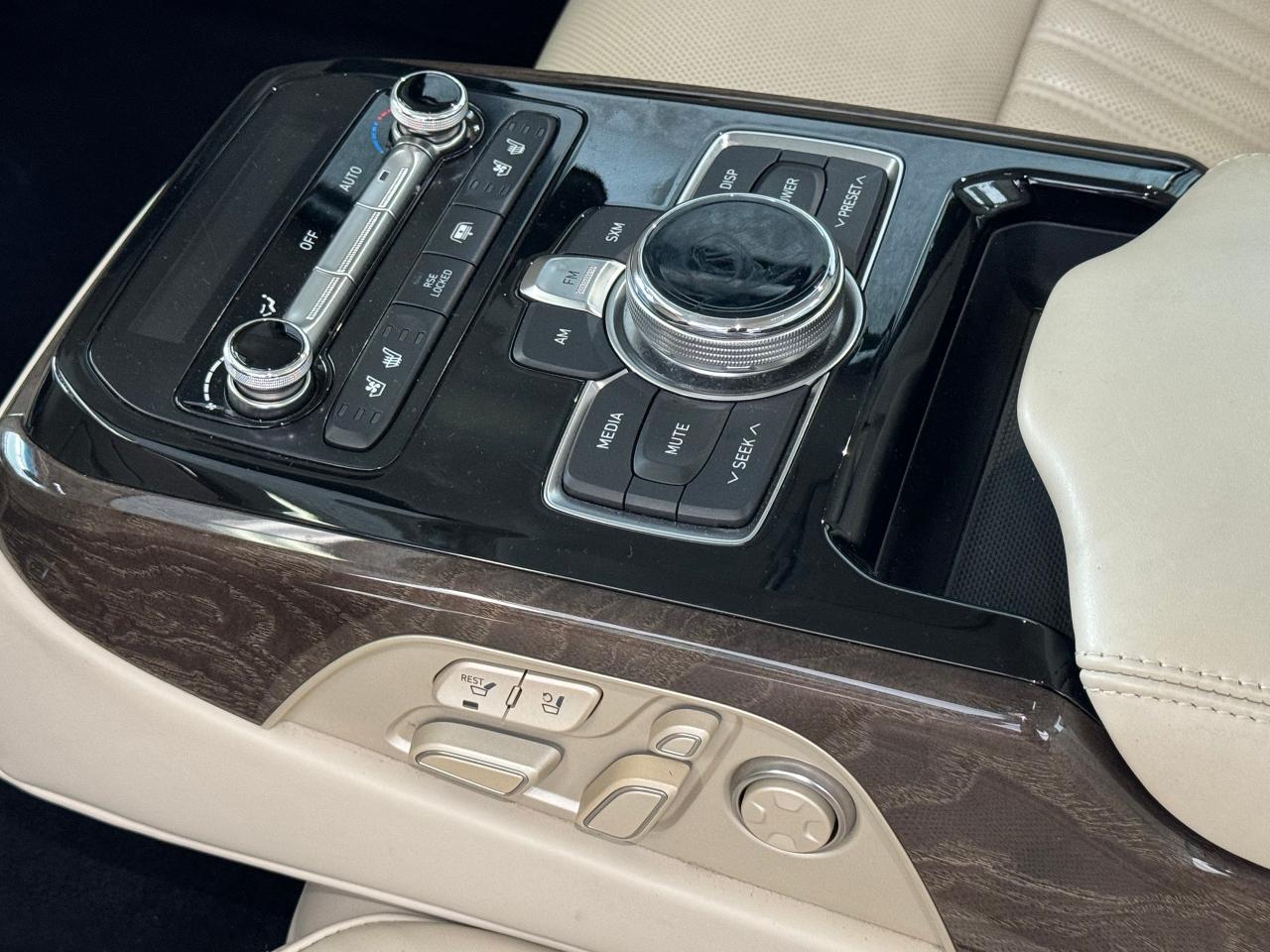 2018 Genesis G90 G90 5.0L V8 AWD+Roof+Cooled Seats+Adaptive Cruise Photo83