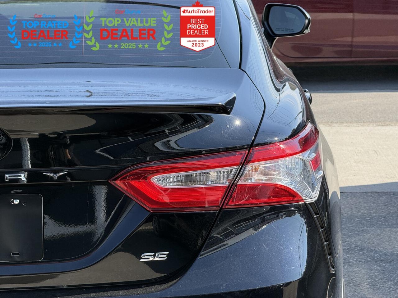 2020 Toyota Camry SE | REAR CAMERA | HEATED SEATS | FINANCE Photo