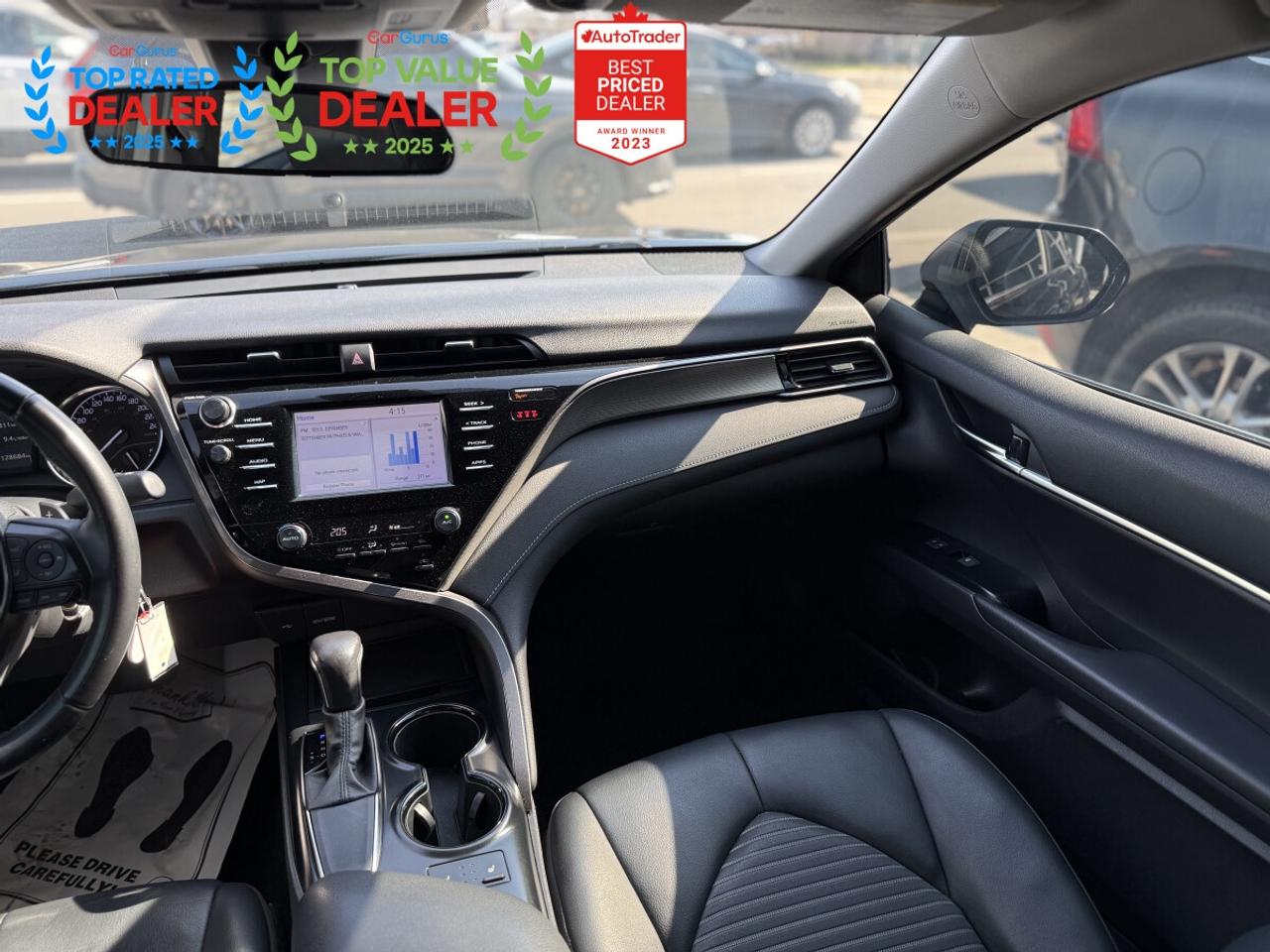 2020 Toyota Camry SE | REAR CAMERA | HEATED SEATS | FINANCE Photo