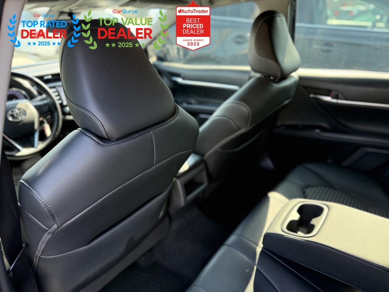 2020 Toyota Camry SE | REAR CAMERA | HEATED SEATS | FINANCE Photo