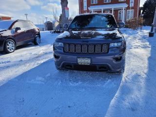 Used 2018 Jeep Grand Cherokee LAREDO 4WD for sale in London, ON