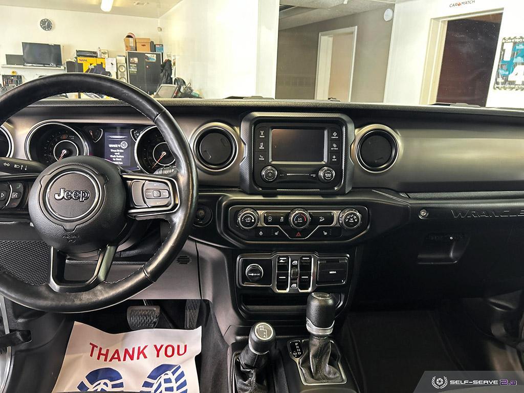 2019 Jeep Wrangler SPORT / 4X4 / REVERSE CAM / NO ACCIDENTS - Photo #12