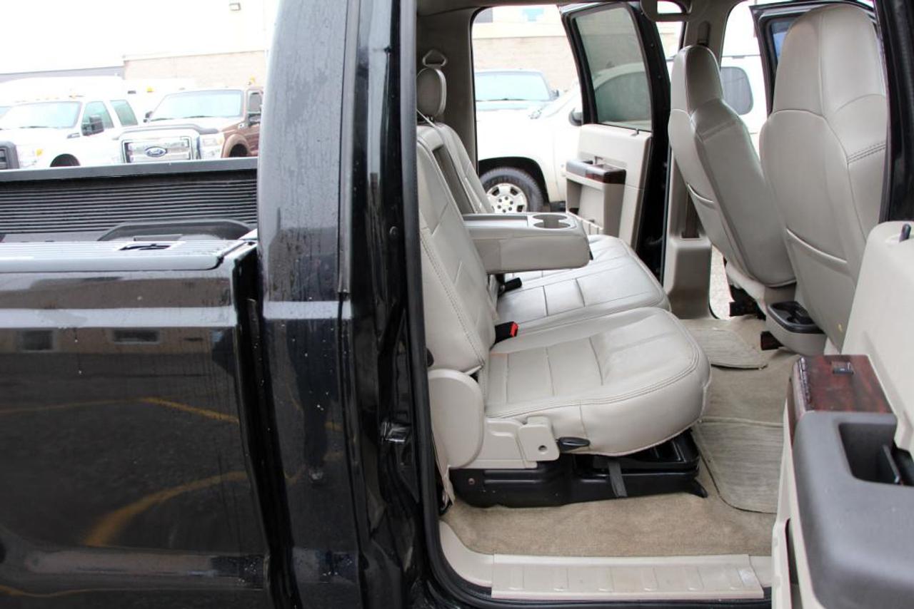 2008 Ford F-250 Super Duty 4WD CREW CAB Photo