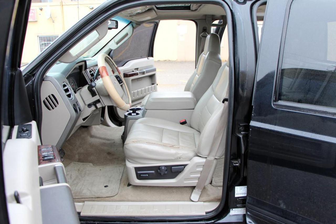 2008 Ford F-250 Super Duty 4WD CREW CAB Photo