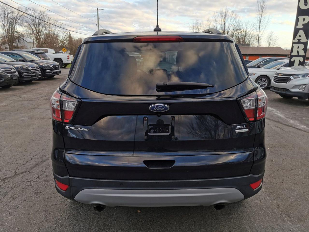 2018 Ford Escape SEL FWD - Photo #4