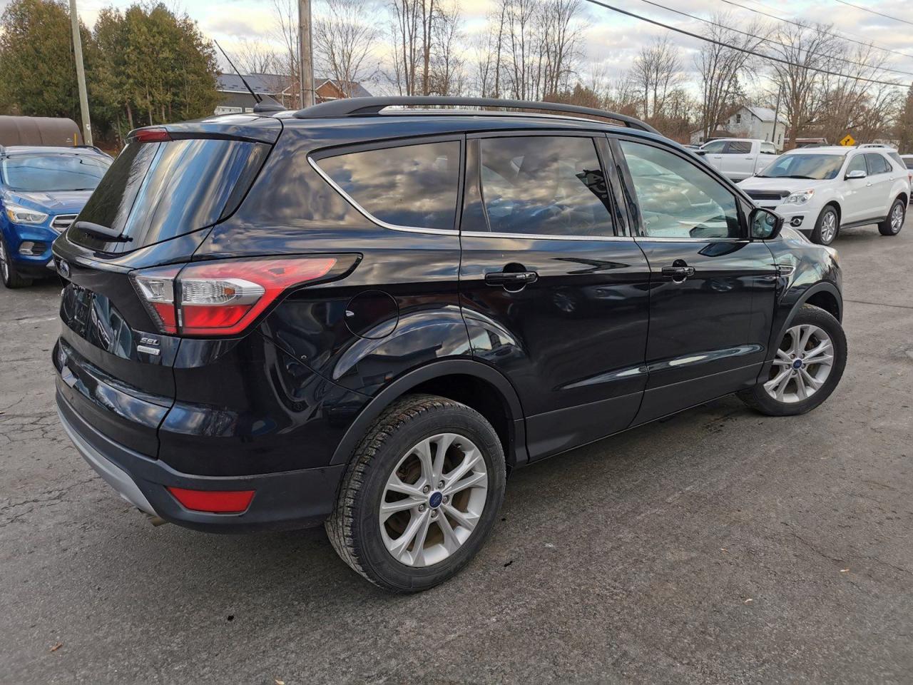 2018 Ford Escape SEL FWD - Photo #5