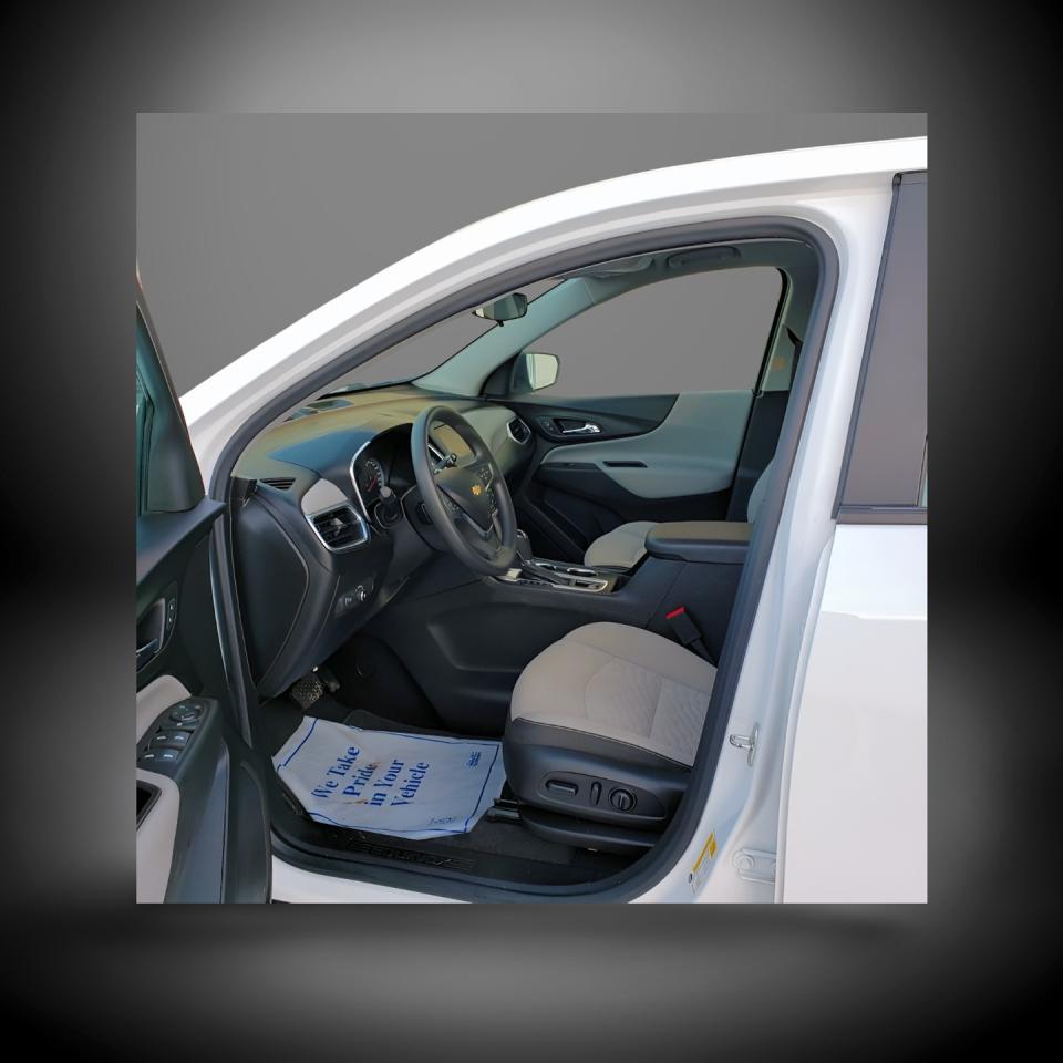 2020 Chevrolet Equinox AWD LS Accident Free 35,803 KM - Photo #8