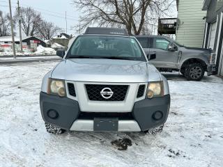 2011 Nissan Xterra S - Photo #2