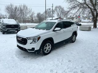 2023 GMC Terrain SLE - Photo #3