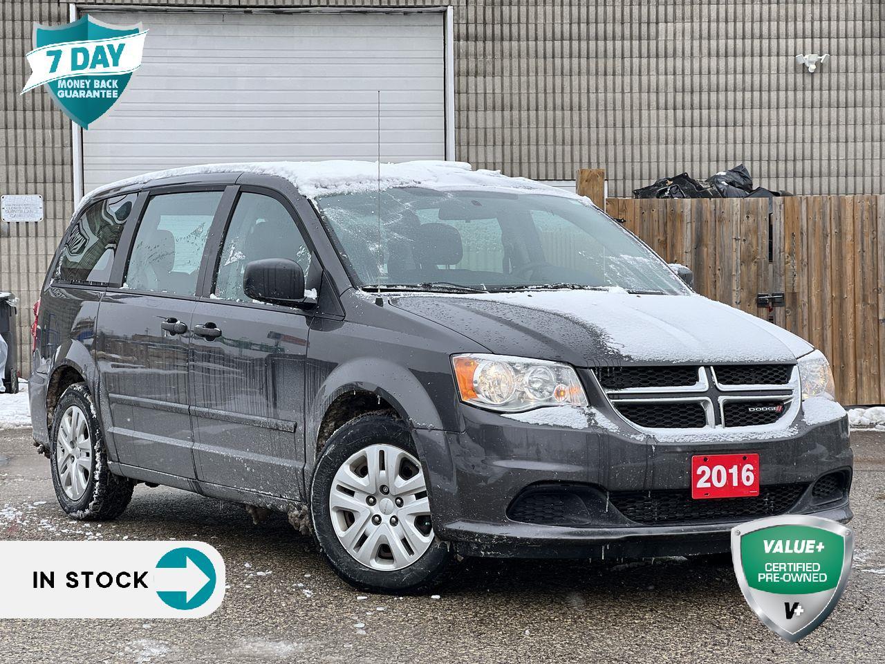 Used 2016 Dodge Grand Caravan SE/SXT CANADA VALUE PACKAGE LOW MILEAGE CLEAN CARFAX for Sale in Kitchener, Ontario