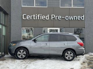 Used 2019 Nissan Pathfinder SL w/ NAVI / LEATHER / PANO ROOF / AWD for sale in Calgary, AB