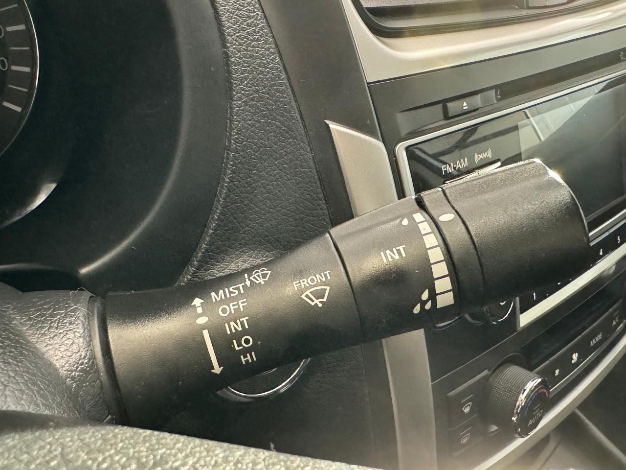 2017 Nissan Altima SV+New Tires+Brakes+Camera+Blind Spot+CLEAN CARFAX - Photo #44
