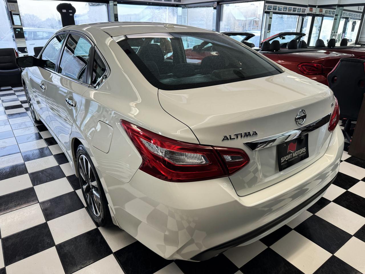 2017 Nissan Altima SV+New Tires+Brakes+Camera+Blind Spot+CLEAN CARFAX Photo2