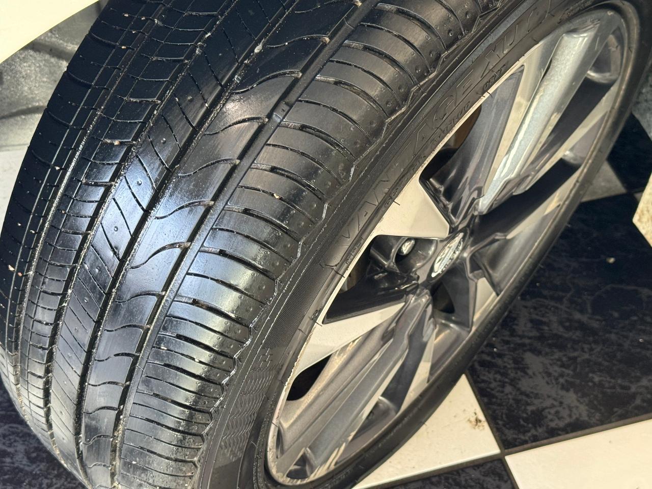 2017 Nissan Altima SV+New Tires+Brakes+Camera+Blind Spot+CLEAN CARFAX - Photo #13
