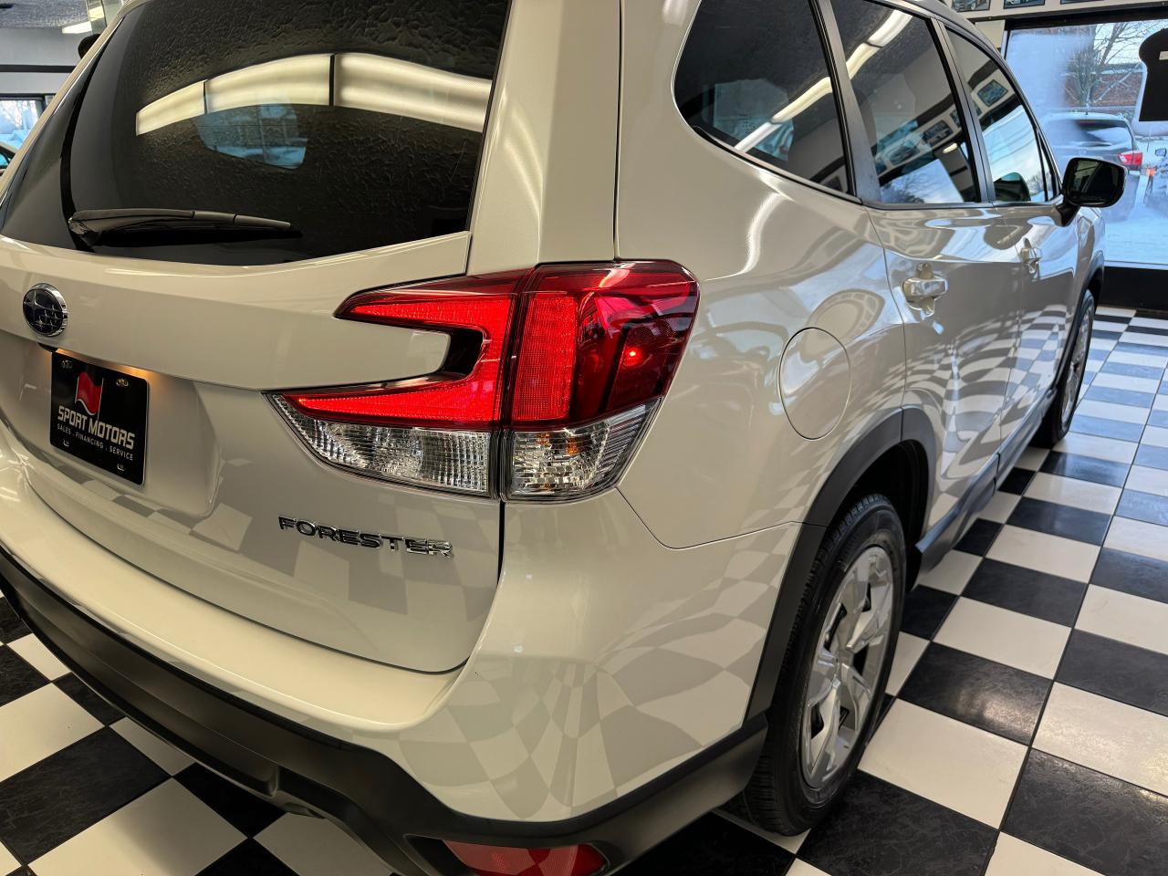 2019 Subaru Forester 2.5i AWD+ApplePlay+Camera+Bluetooth+Heated Seats - Photo #36
