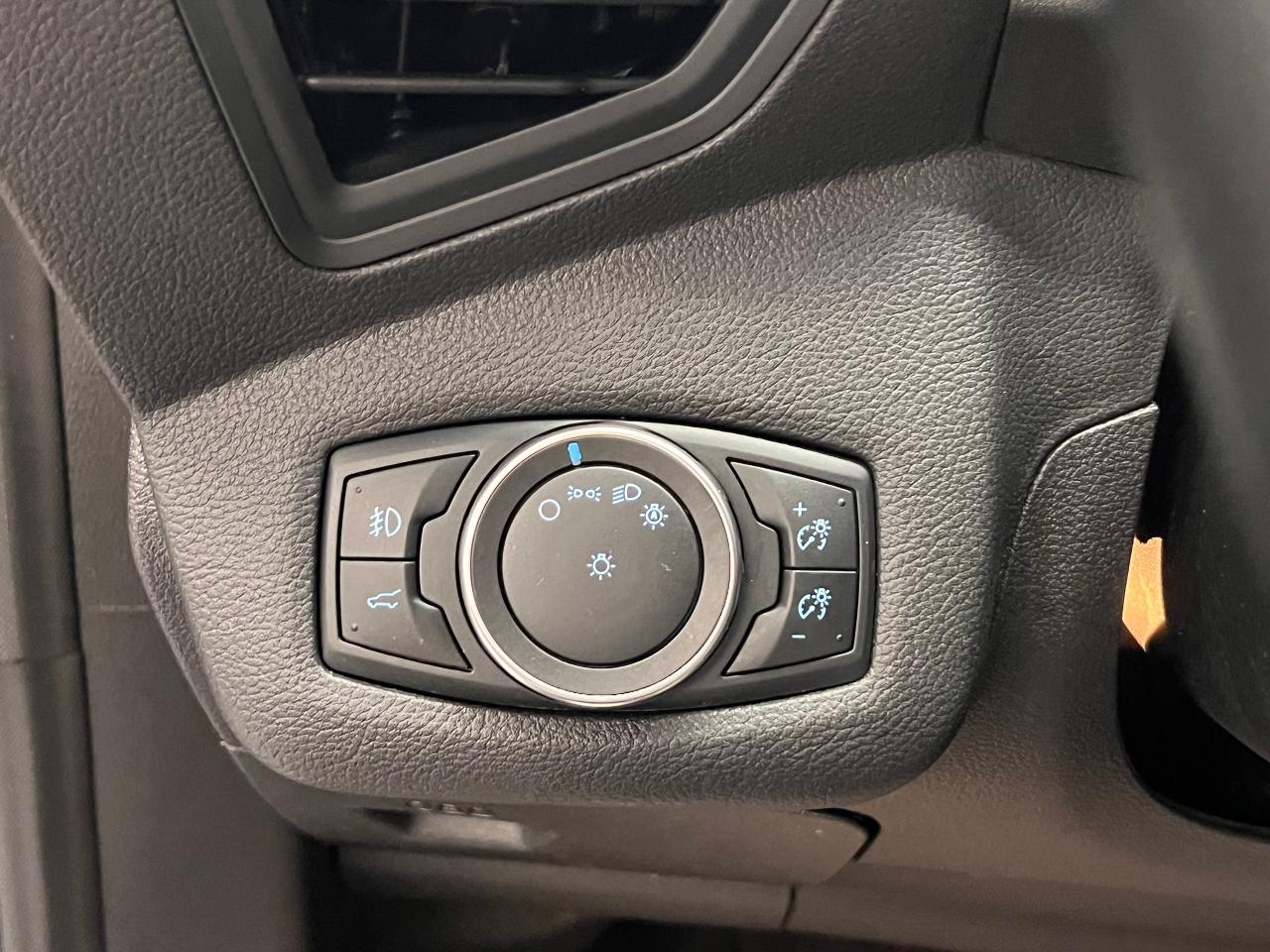 2017 Ford Escape SE Apperance PKG AWD+GPS+New Tires+CLEAN CARFAX - Photo #48