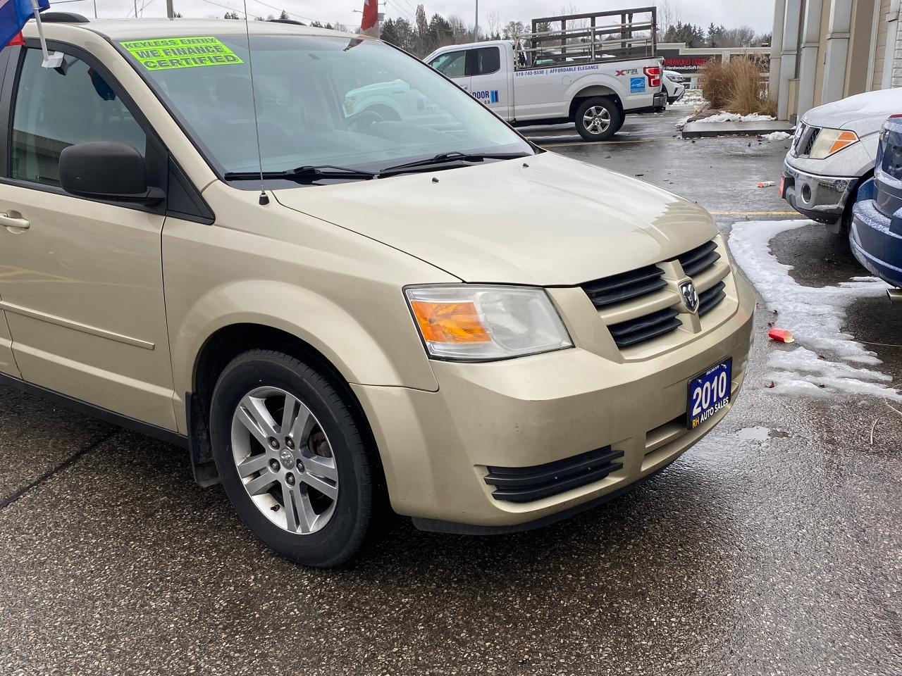 2010 Dodge Grand Caravan SE - Photo #2